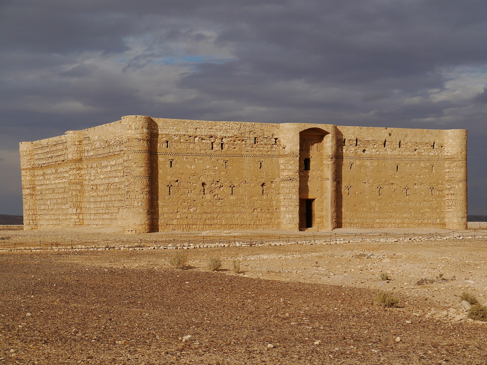 the Desert Castles and Azraq Wetland Reserve Day Tour from Amman
